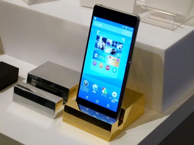 MSY-Solid-Metal-Charging-Dock_Xperia-Z4_2-640x481