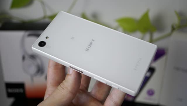 Sony-Xperia-Z5-Compact-Unboxing_5-640x362