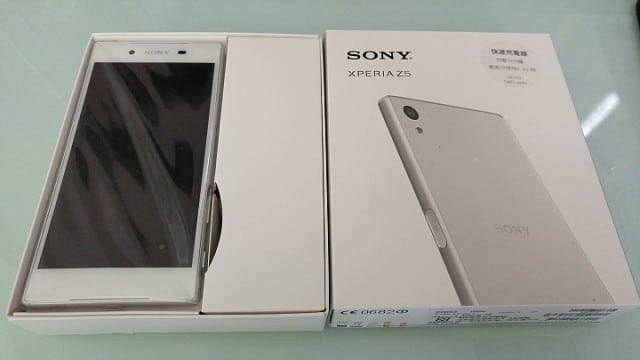 Xperia-Z5-unboxing_3-640x360