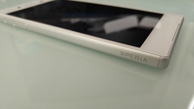 Xperia-Z5-unboxing_8-640x360