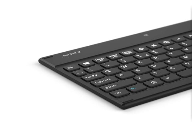 Sony-BKB10-Bluetooth-Keyboard_3-640x433