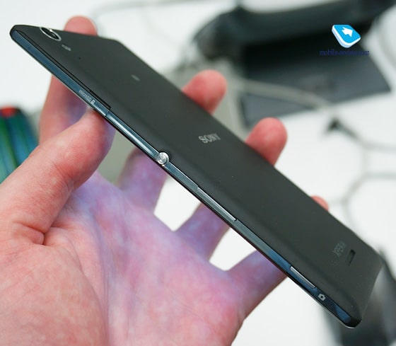 Xperia-T3_Hands-on_23