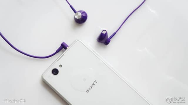 Sony-STH30_Unboxing_11-640x359